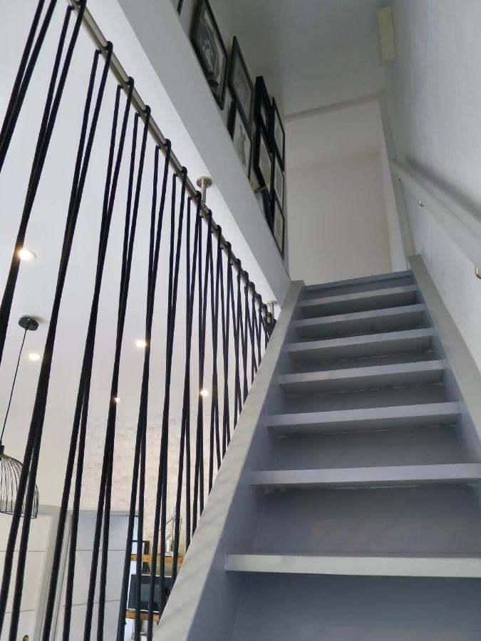 Duplex Contemporain Terrasse Exterieure Parking Apartment Leves Ngoại thất bức ảnh