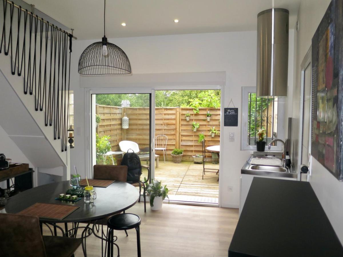 Duplex Contemporain Terrasse Exterieure Parking Apartment Leves Ngoại thất bức ảnh