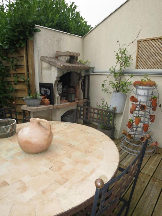 Duplex Contemporain Terrasse Exterieure Parking Apartment Leves Ngoại thất bức ảnh